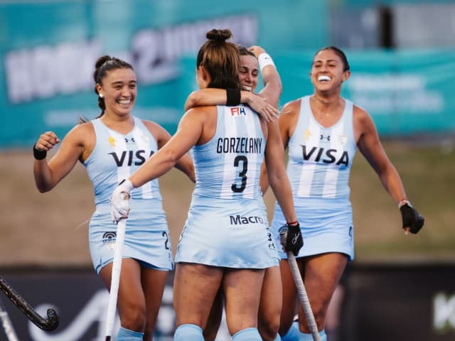 A qué hora juegan Las Leonas vs. Estados Unidos y cómo ver el partido de hoy EN VIVO por el Mundial de hockey s/c