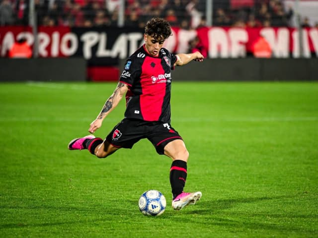 Newell´s empata ante Riestra en un partido parejo