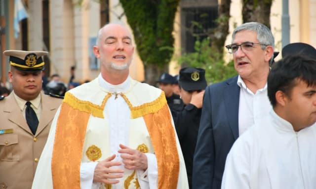 En la Fiesta patronal, La Cruz revalorizó su valor histórico, cultural y religioso