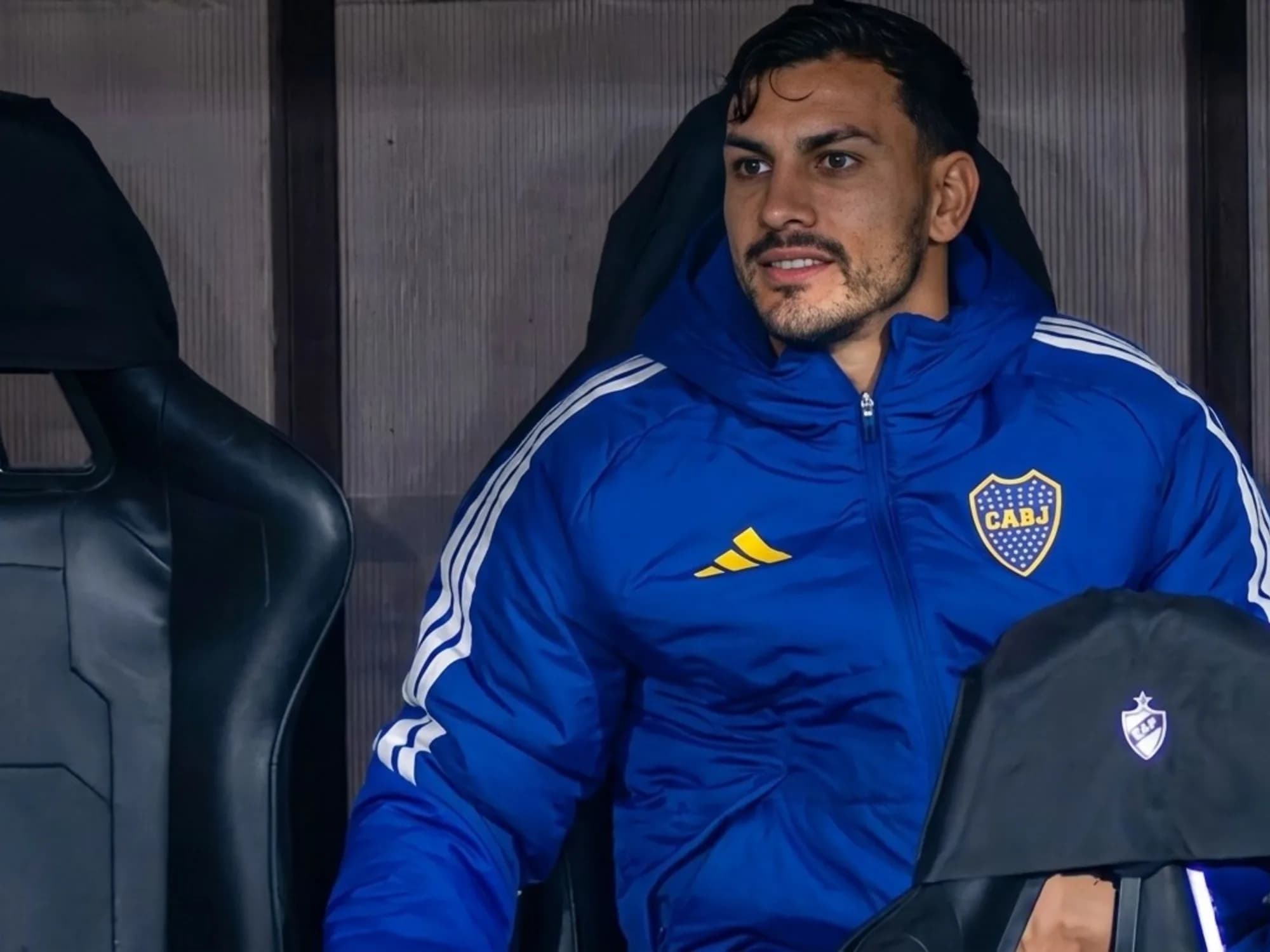 Leandro Paredes tuvo salir en el entretiempo de Boca - Platense