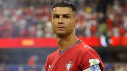 Cristiano Ronaldo anunció la fecha de su retiro del fútbol profesional y reveló qué hará en el futuro