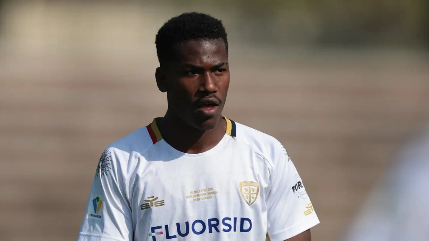 Conmoción en Italia: un futbolista de la Serie A está grave tras ahogarse en una pileta - TyC Sports