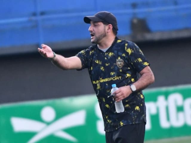 El DT de Recoleta con Olé: la hazaña en la Copa, la preparación en los penales y "Boca pierde mucho sin Paredes"
