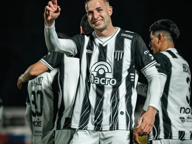 Gimnasia de Mendoza derrotó 3 a 1 a Talleres: sufre Sampaoli