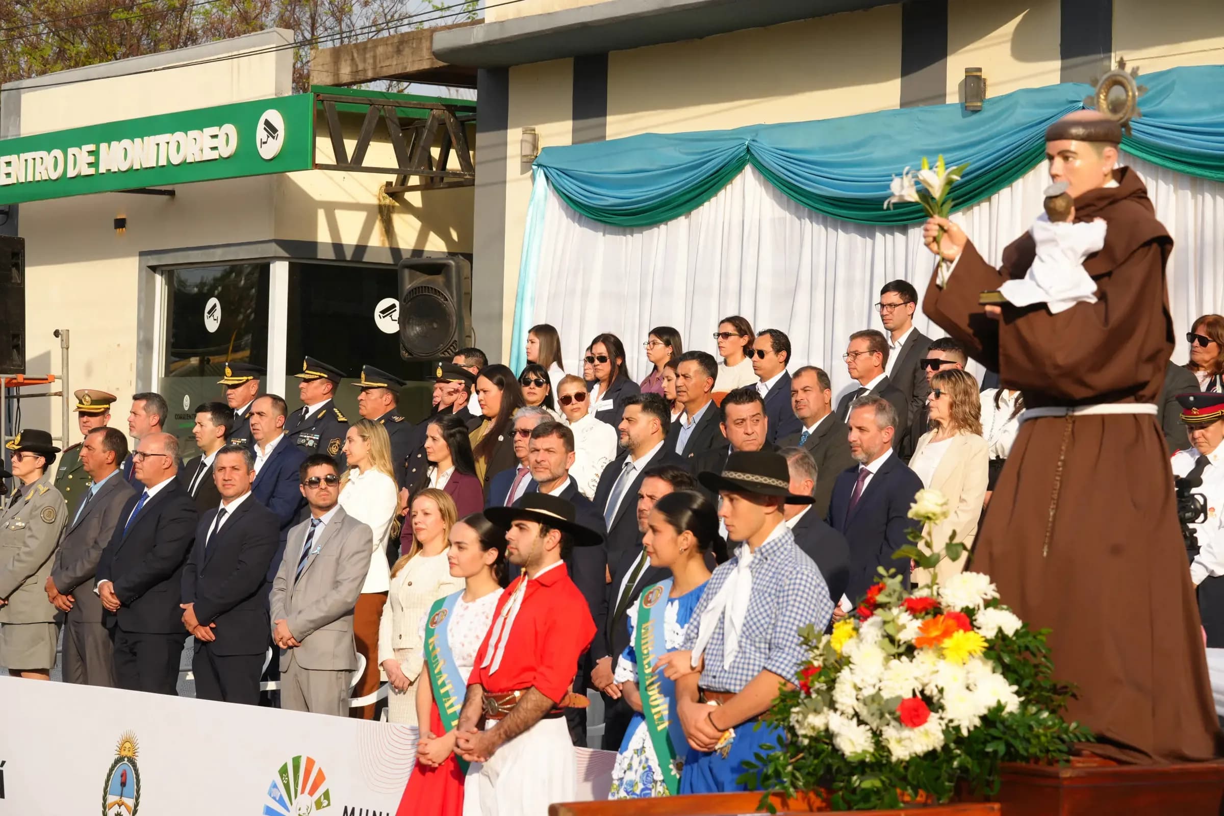 El Gobierno provincial acompañó a Mburucuyá en un nuevo aniversario de su fundación