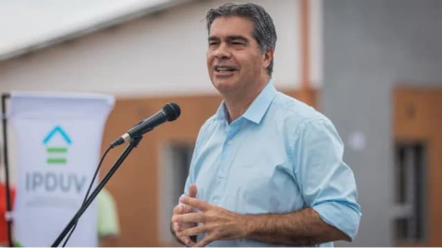 Capitanich: Hay una caída abrupta de la inversión en educación