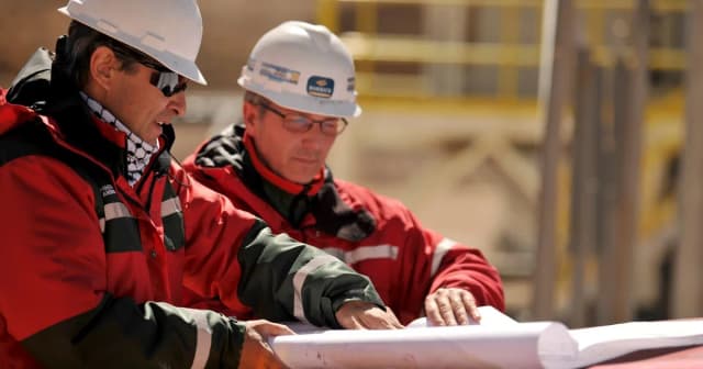 Menos trámites para la minería: el Gobierno simplifica procedimientos y ordena el registro de proveedores