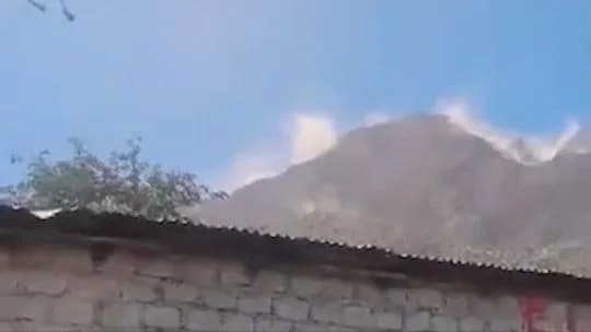 Un fuerte sismo de magnitud 7,2 sacudió a Perú y causó evacuaciones masivas en varias regiones