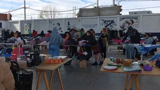 Del 2001 al 2026, vuelve el club del trueque como alternativa para llegar a fin de mes y conseguir alimentos sin usar pesos