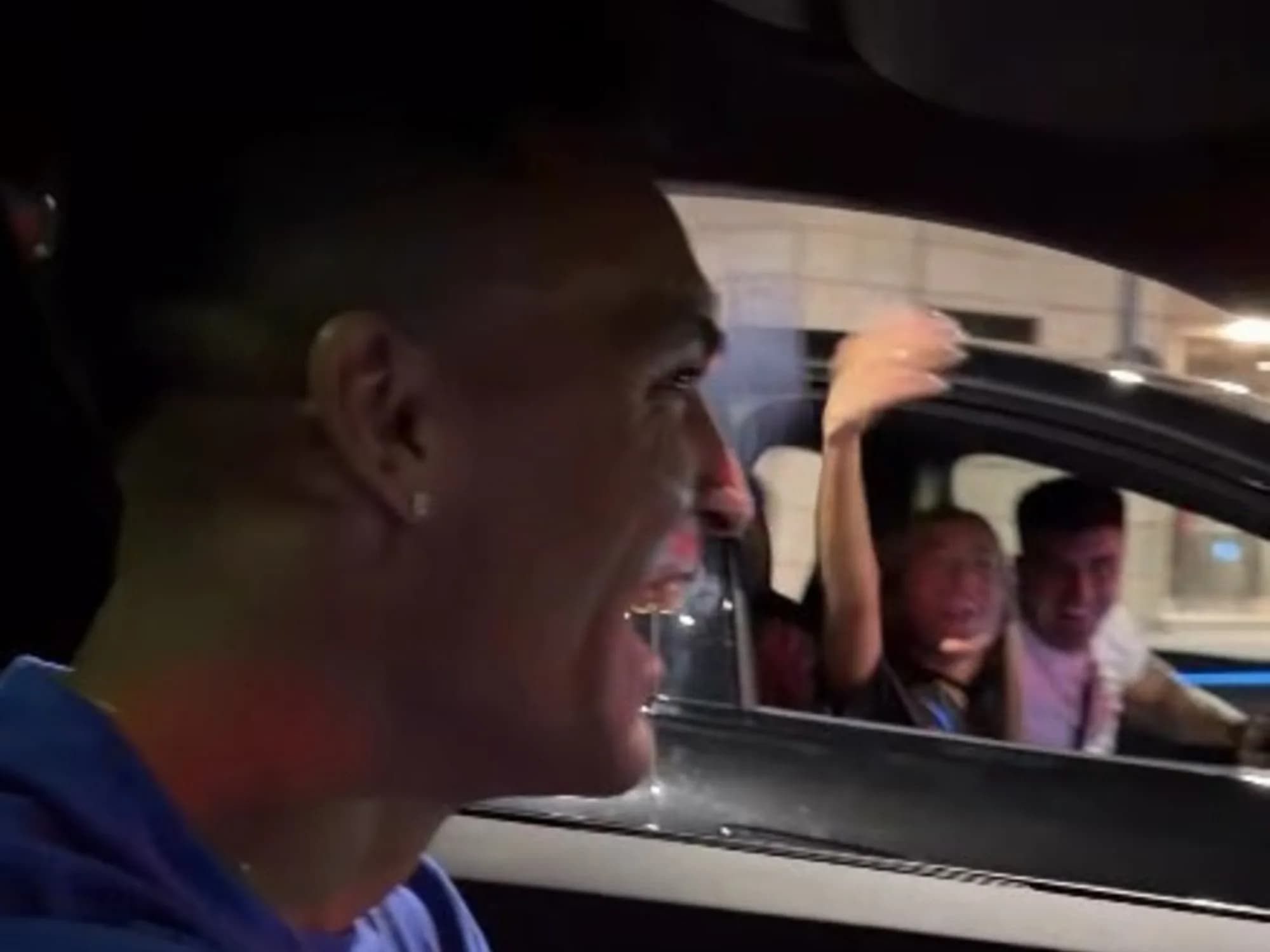 Lautaro Martínez y un insólito momento: se encontró con unos argentinos que le cantaron el feliz cumpleaños