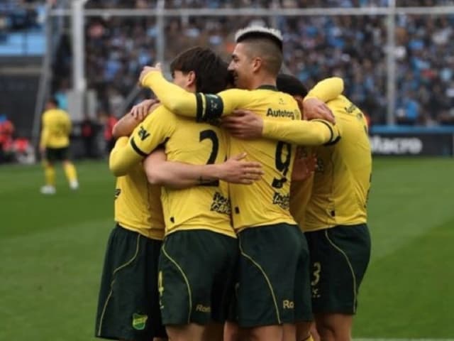 Defensa le ganó a Belgrano en Córdoba y se acerca a la cima