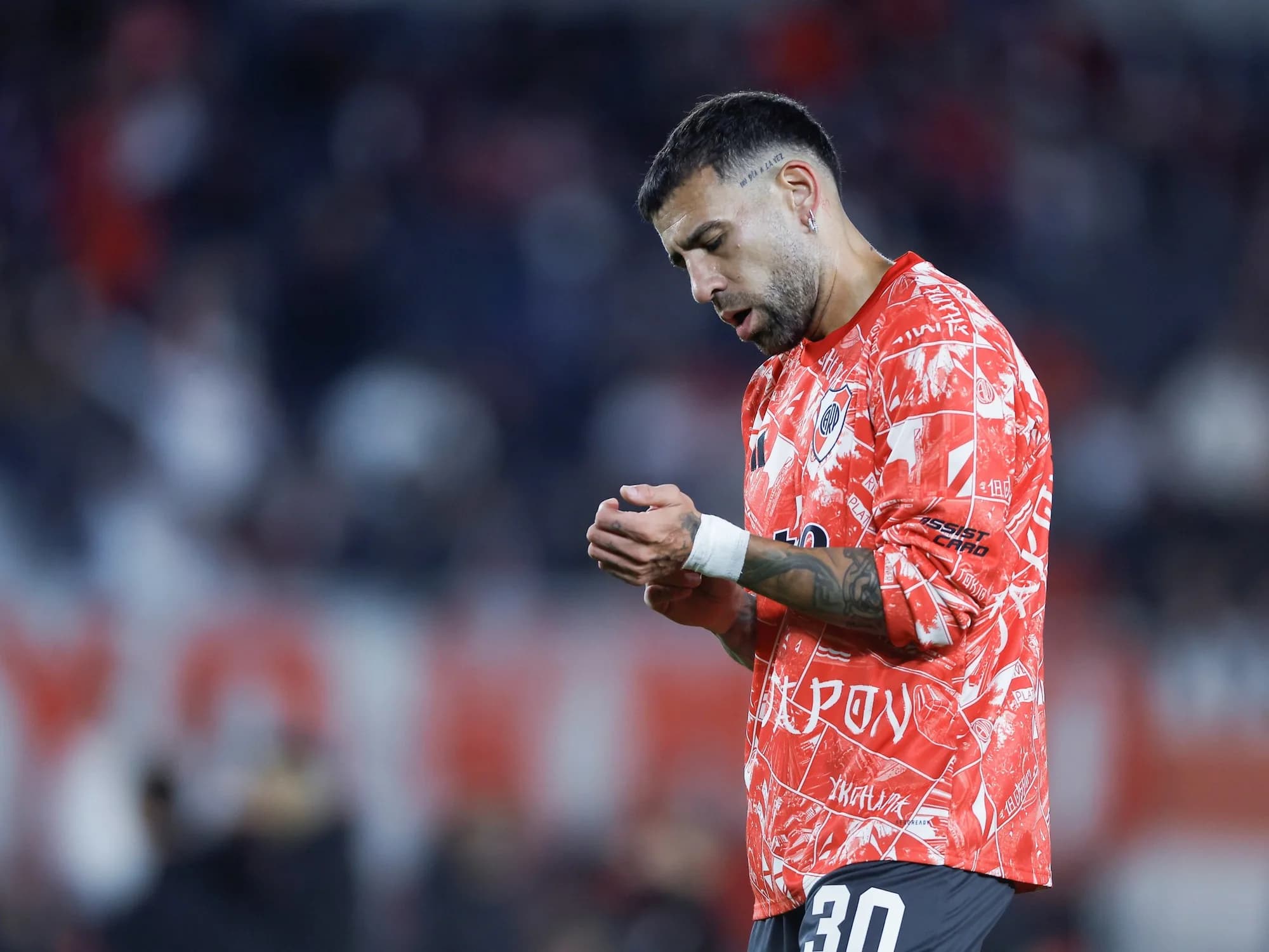 El contundente mensaje de Otamendi para los hinchas de River: "Masticar la bronca y..."