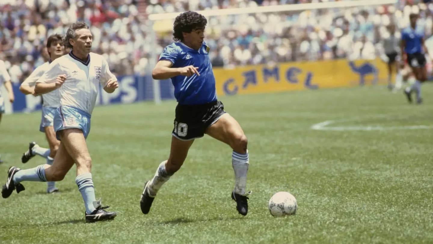La pelota de Maradona en México 86 fue subastada y alcanzó una millonaria cifra - TyC Sports