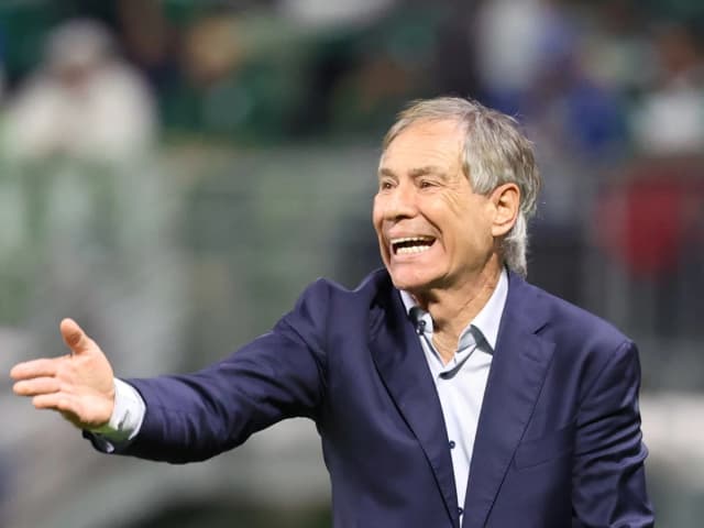 Se fue Holan de Cerro Porteño y Costas es el candidato
