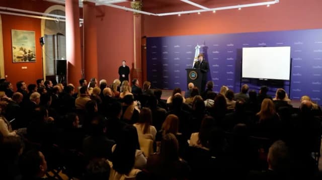 Con el Presupuesto 2027 como eje, Milei recibe a los legisladores de LLA en la Casa Rosada