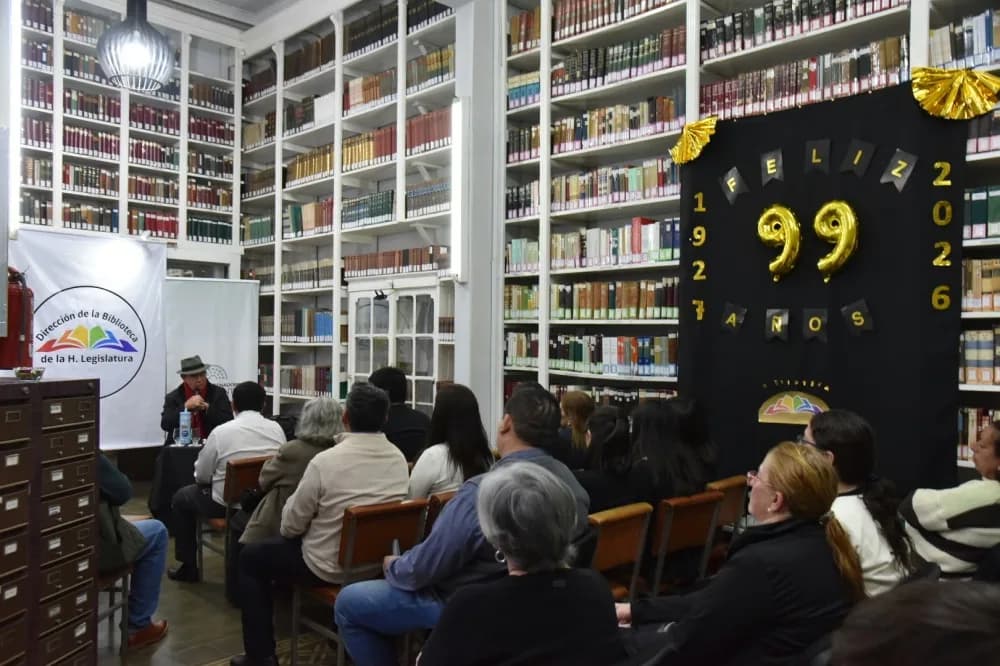 La Biblioteca de la Legislatura celebró sus 99 años con una jornada de cultura y literatura
