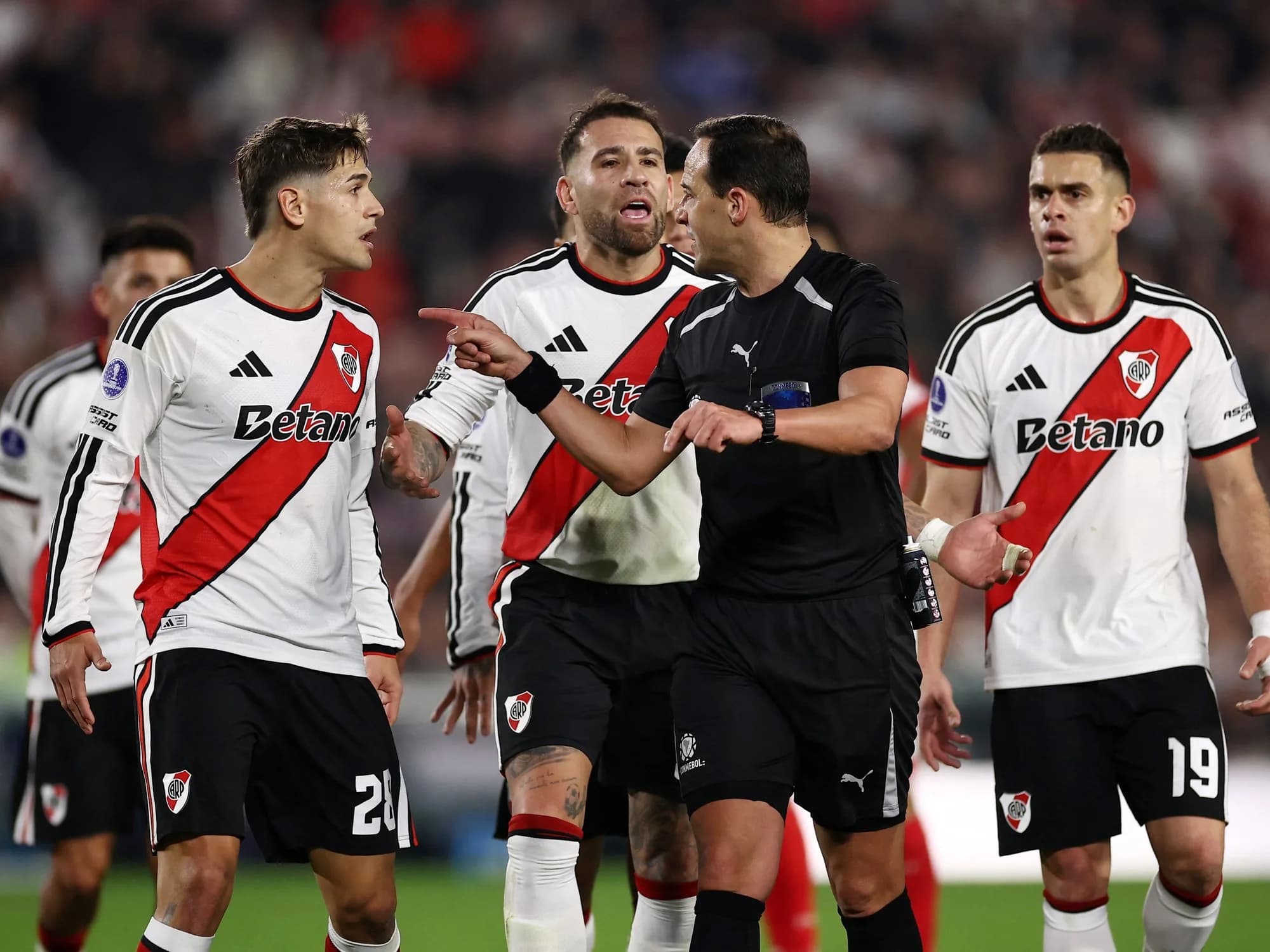 Eliminado de la Sudamericana, ¿qué caminos le quedan a River para clasificar a la Libertadores 2027?