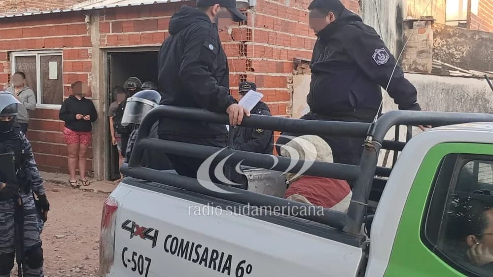 Portada de video: En varios allanamientos detuvieron a conocidos ladrones de motos