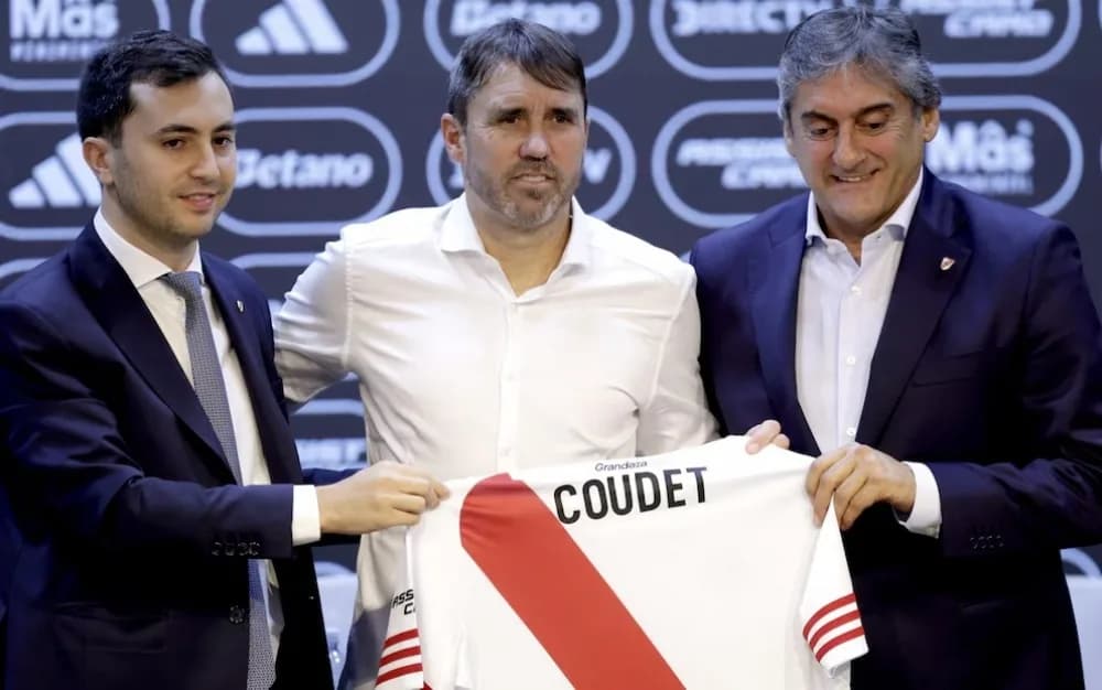 Esta tarde se anunciaría la salida de Eduardo Coudet de River