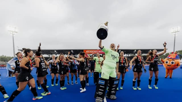 La Dibu de Las Leonas: quién es la China Cosentino, heroína en los penales de la final del Mundial - TyC Sports