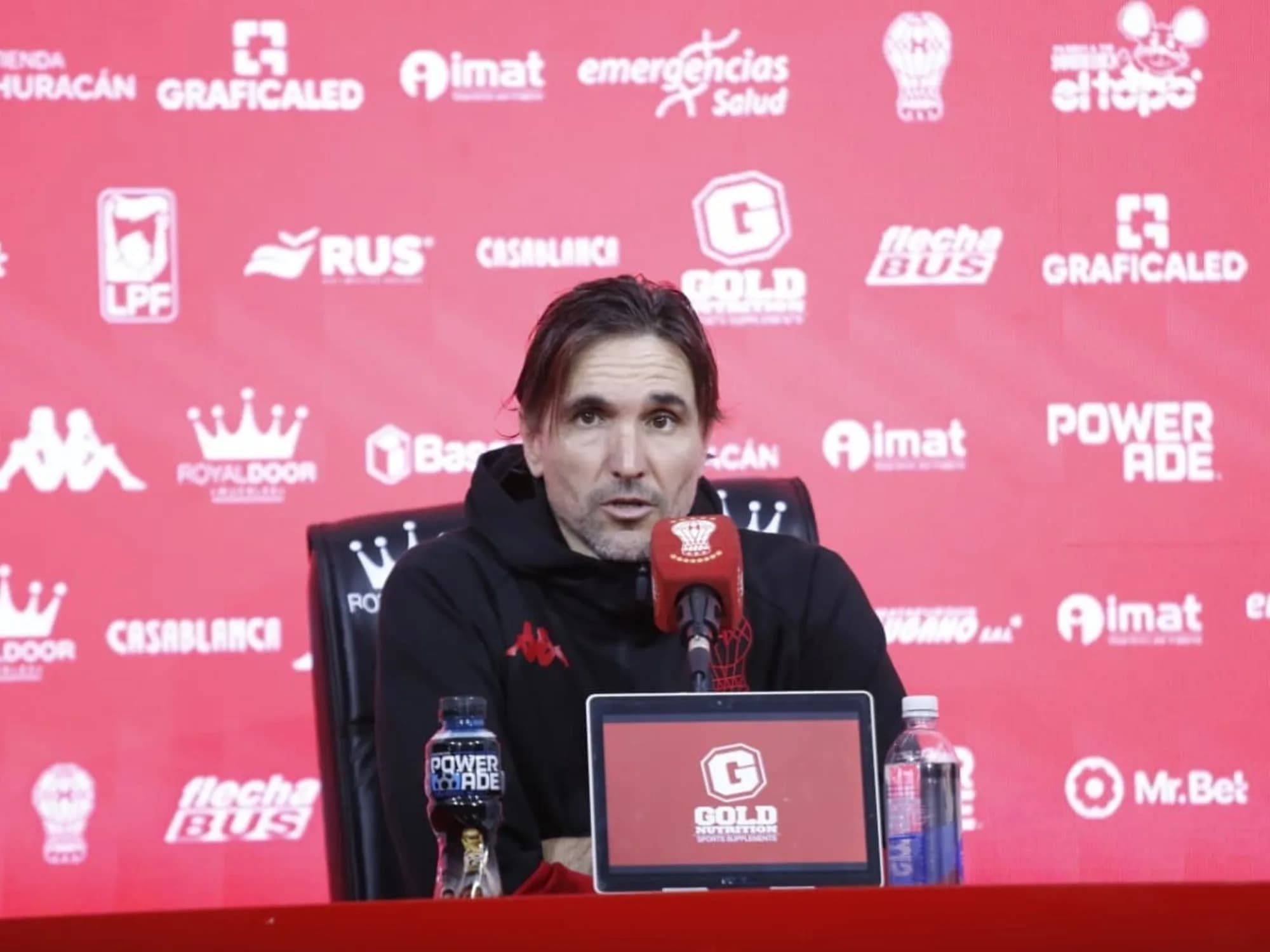 Diego Martínez sobre los silbidos de su gente: "Son las reglas de juego"