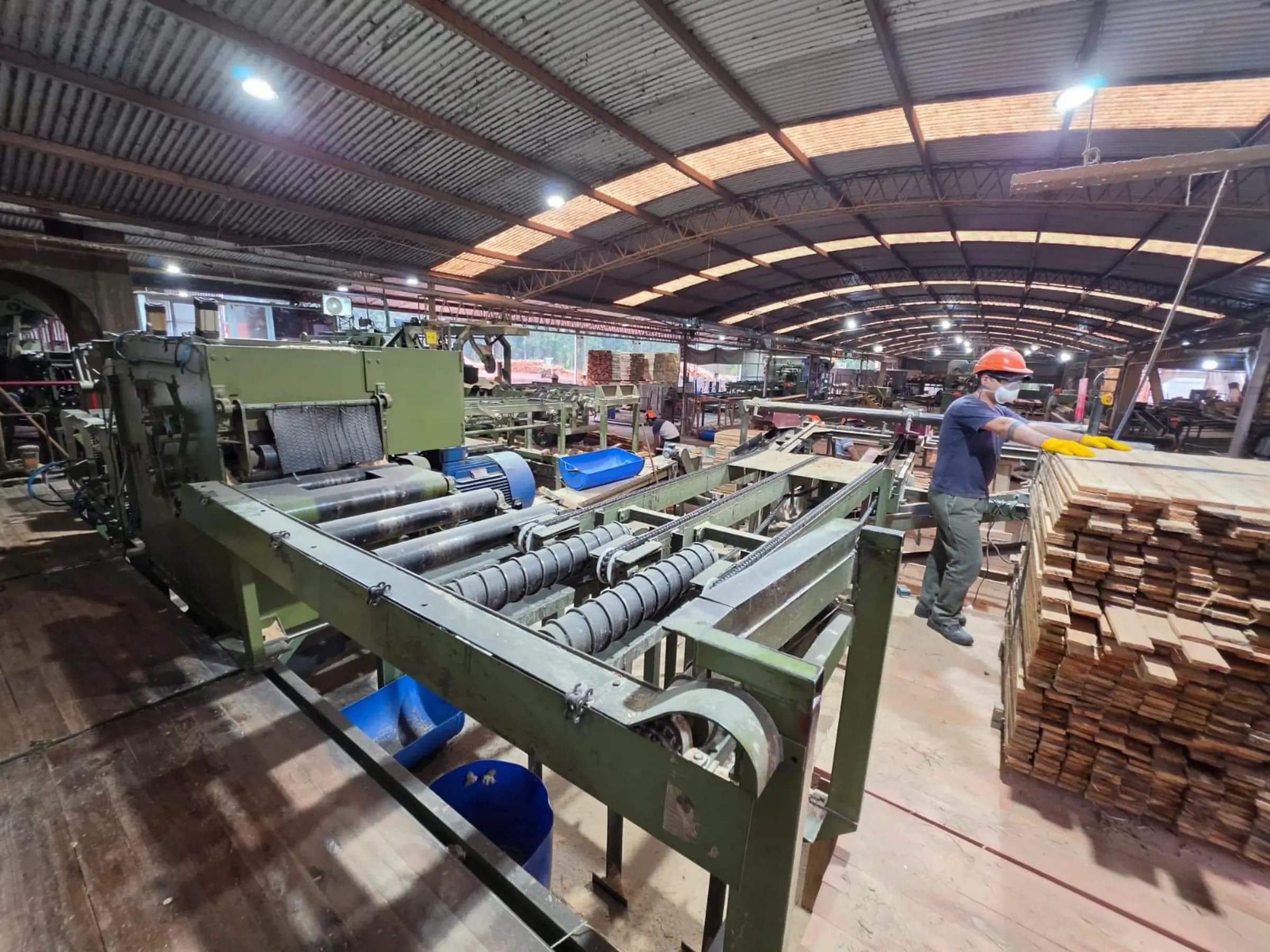 A través de FODIN, el Gobierno de Corrientes asiste a más de 35 proyectos industriales