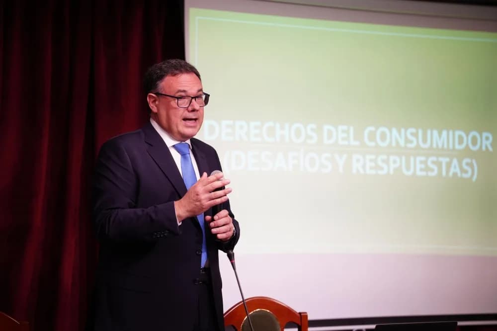 Especialista nacional disertó sobre Derechos  del Consumidor y los nuevos desafíos