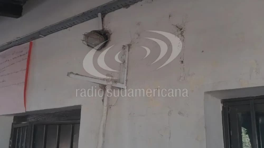 Indignante: robaron un aire acondicionado de una escuela