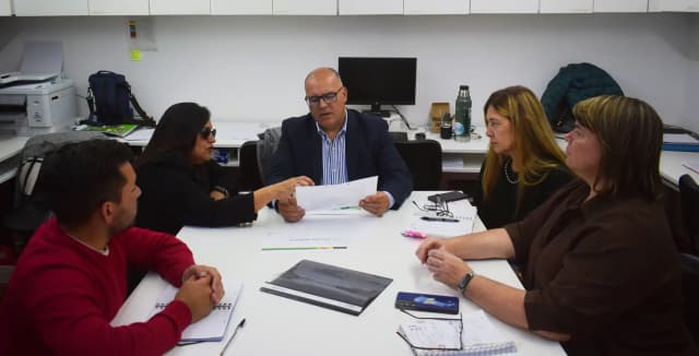 Presentaron el proyecto de remodelación de la plaza central de Mariano I. Loza