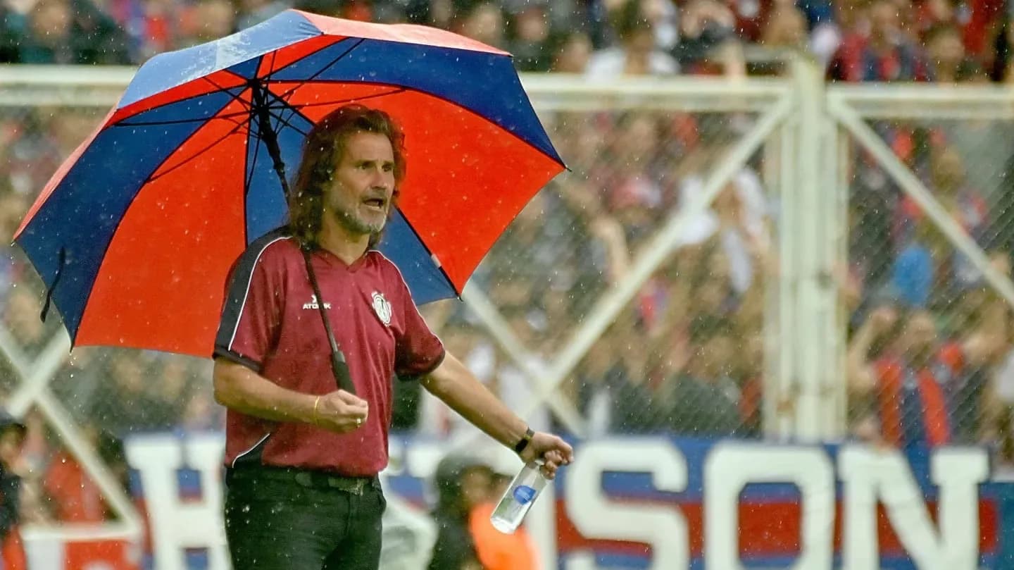 Insua explicó la salida en llamas de Farías y por qué San Lorenzo perdió el clásico ante Boca - TyC Sports