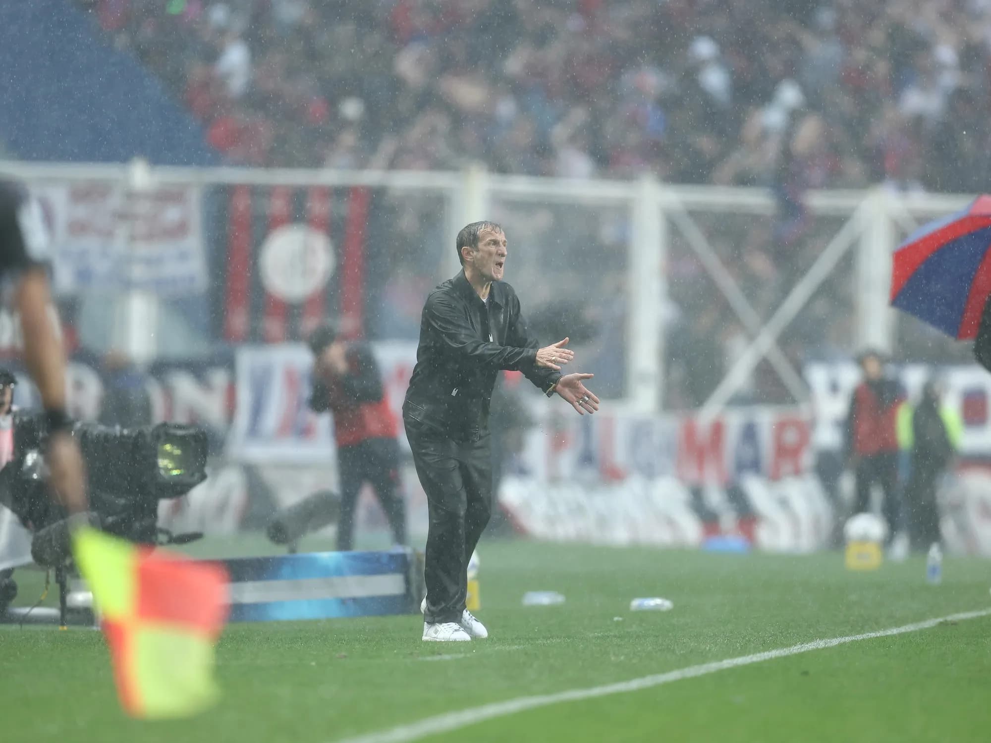 Arruabarrena, rendido a los pies de Paredes: "Es el ejemplo para muchos chicos"
