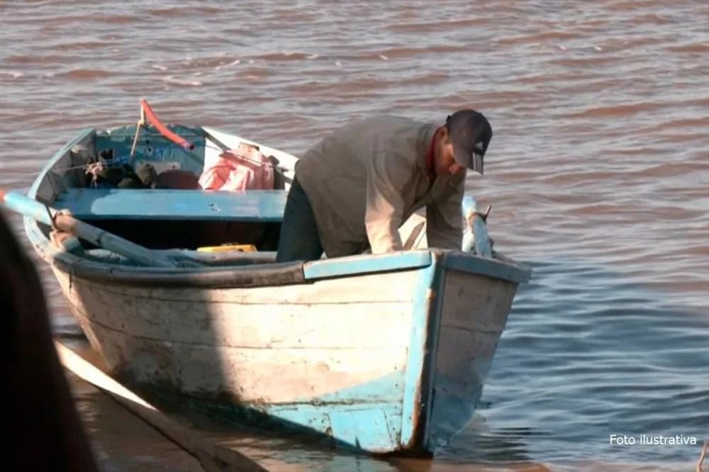 Veda pesquera: amenazó con un cuchillo a inspectores y escapó