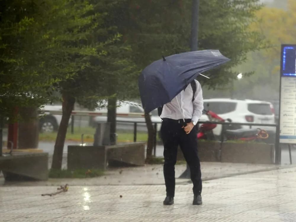 Tiempo: rige alerta por tormentas para Capital y varias localidades