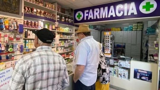 ANMAT canceló el permiso para "elaborar y comercializar" 25 medicamentos