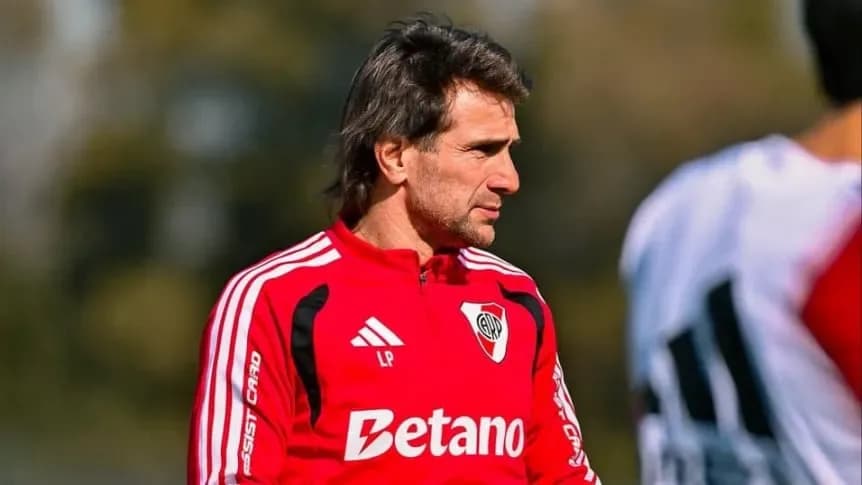 River se entrenó sin los convocados por Scaloni y jugaría un amistoso ante Vélez - TyC Sports