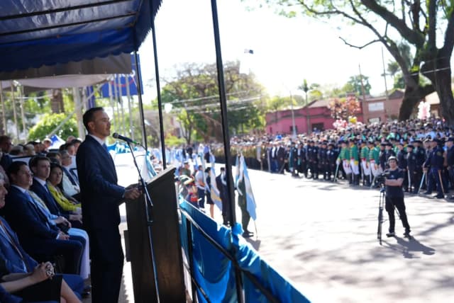 Valdés presidió el acto por los 100 años de Virasoro y puso en valor su desarrollo industrial
