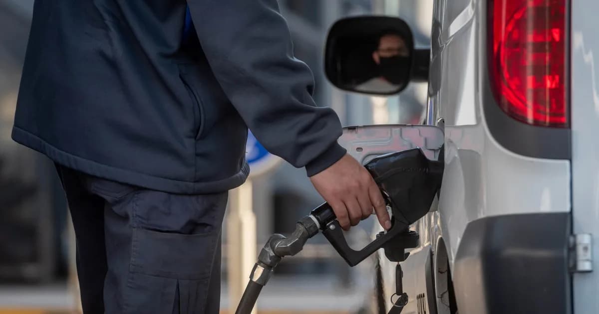 Suben las naftas entre el 2,5% y el 5% en las principales estaciones de servicio, con excepción de YPF