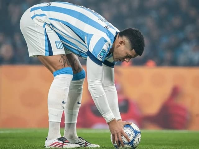 Estudiantes llamó a Marcos Rojo: ¿seguirá en Racing?