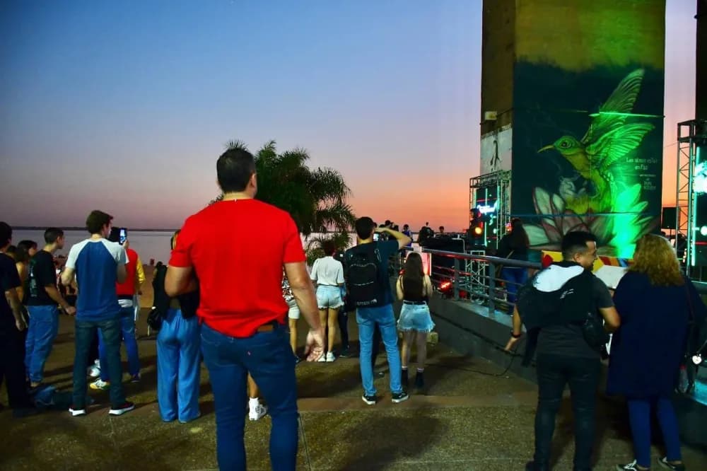 Se viene otro finde con barra de tragos, música, deportes y más