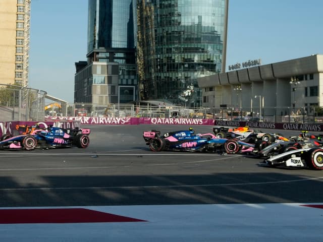 El choque entre Franco Colapinto y Pierre Gasly que los dejó a ambos afuera del GP de Azerbaiyán
