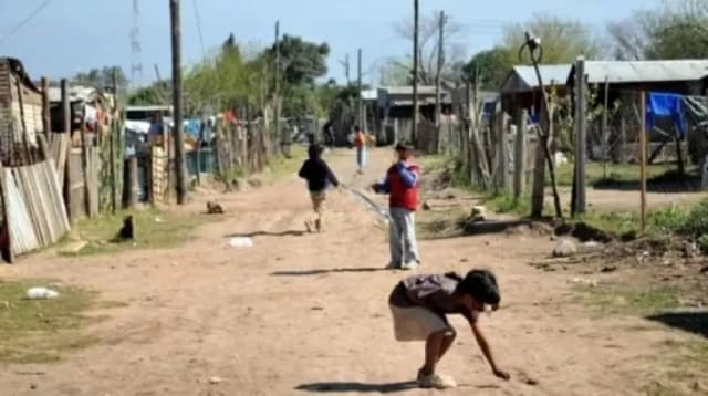 Cuatro de cada diez personas en el NEA están debajo de la línea de pobreza