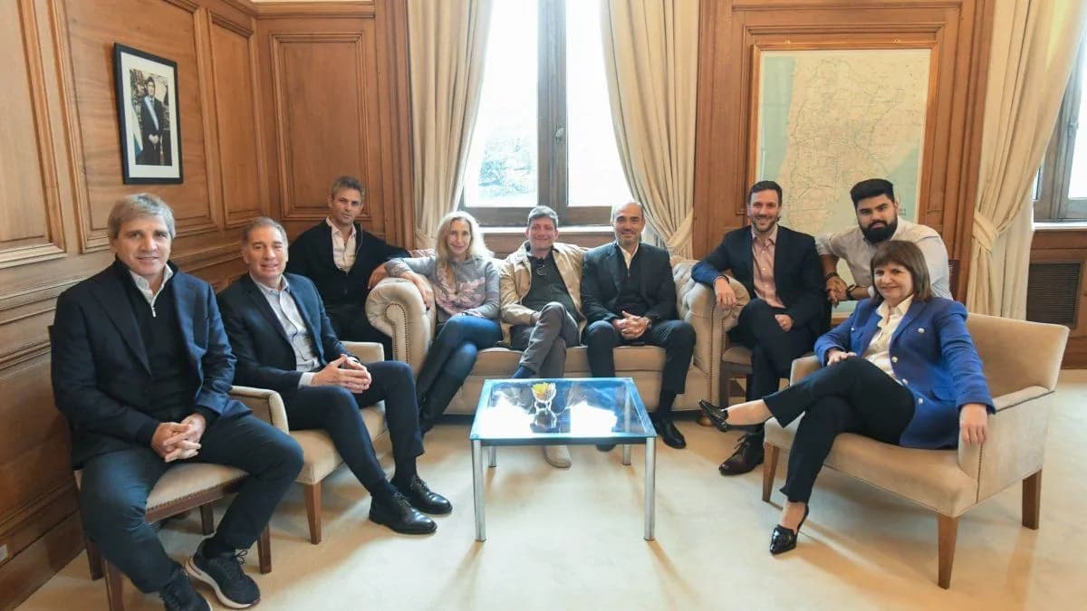 La Libertad Avanza: cruje la mesa política tras veto de Karina Milei al ajuste de Luis Caputo en discapacidad