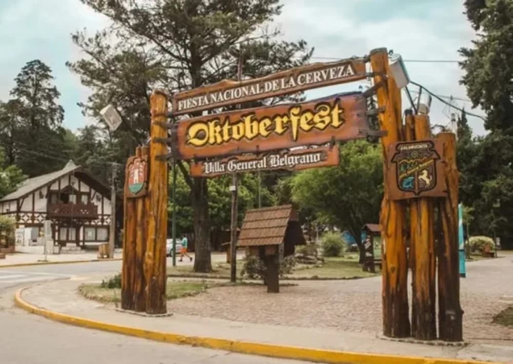 Buscan voluntarios para el Oktoberfest: alojamiento gratis y 3 días libres