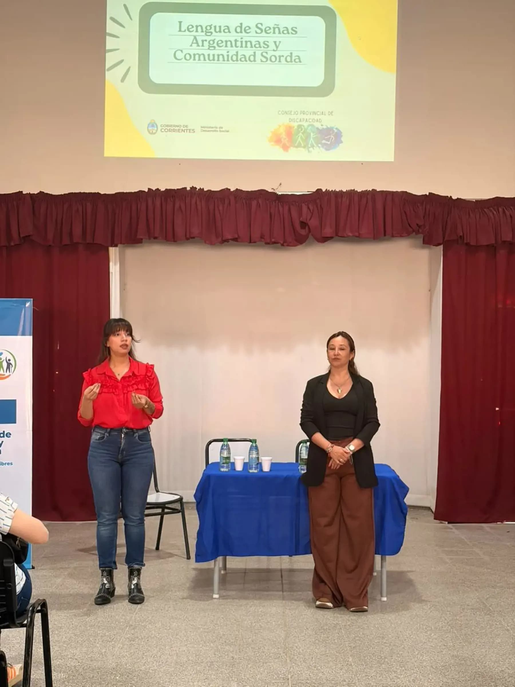Paso de los Libres: más de 150 agentes públicos se capacitan en Lengua de Señas