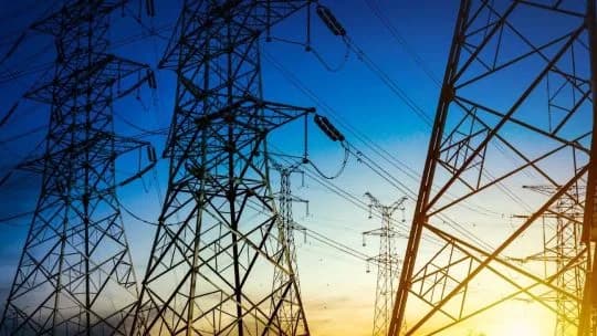 Vaca Muerta, GNL y RIGI: en RDEco analizaron los desafíos del crecimiento del sector energético