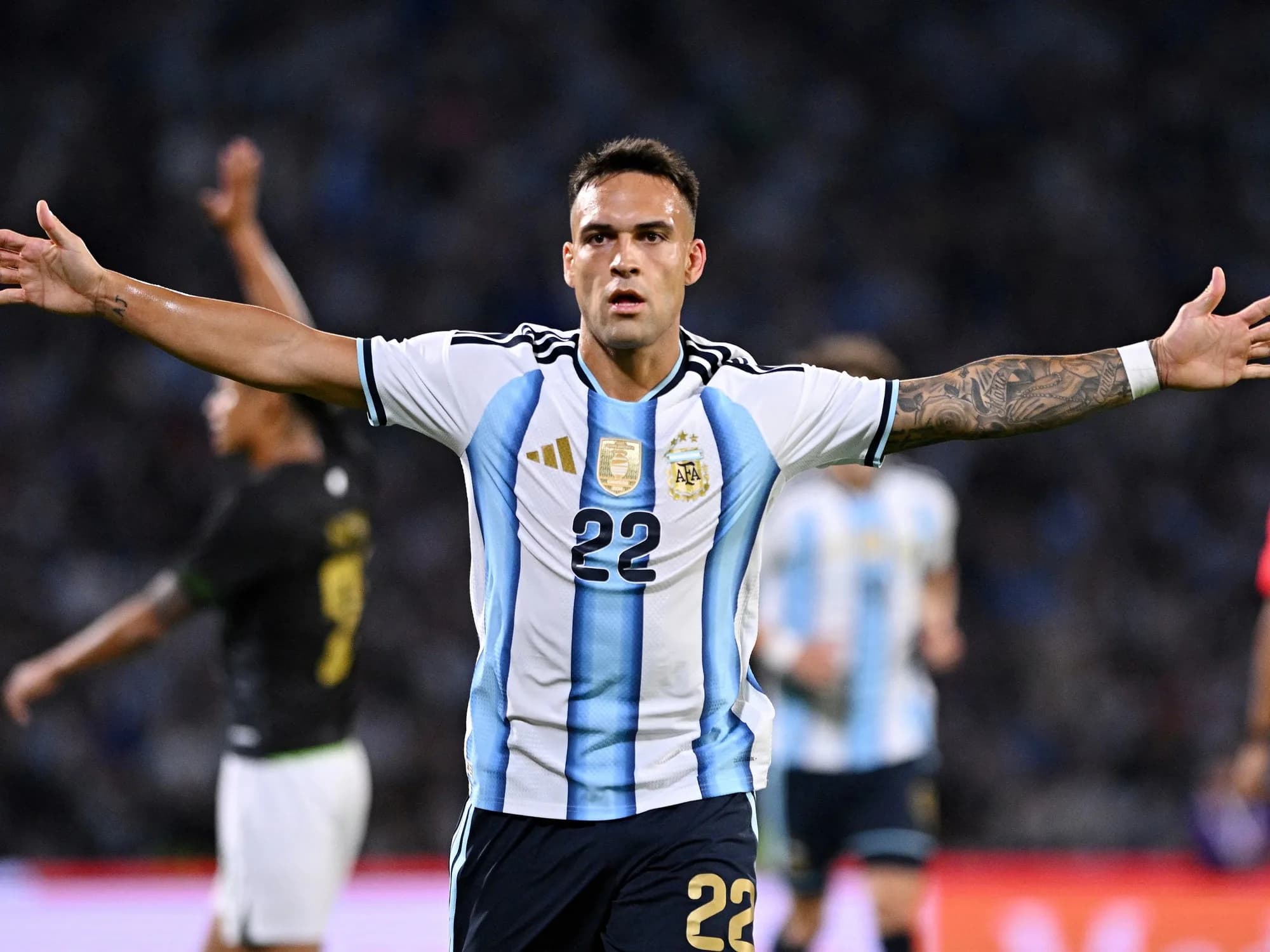 De Inglaterra a Bolivia: Lautaro Martínez volvió a meterla