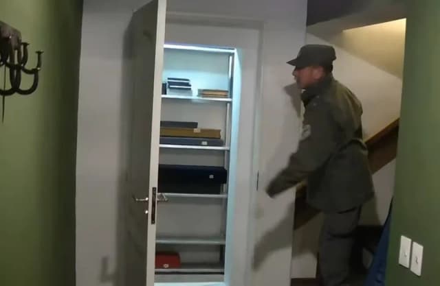 Mostraron imágenes de la supuesta bóveda de Cristina Kirchner