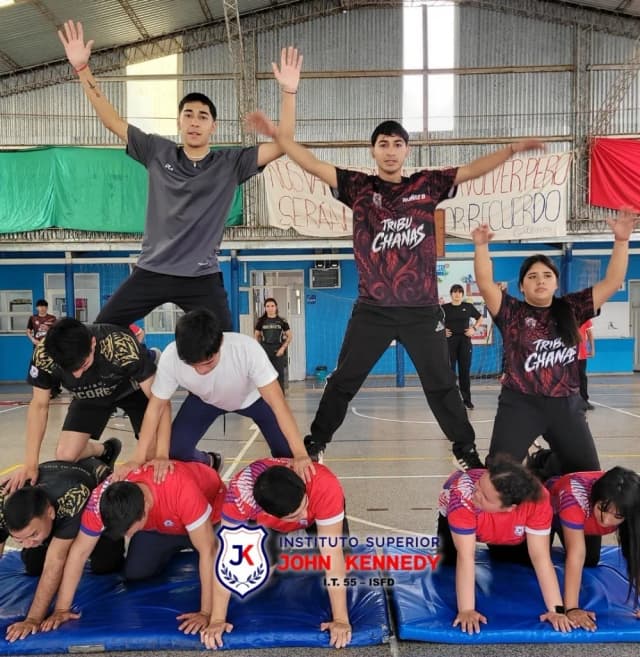 Instituto John Kennedy presentó su Fiesta de Educación Física