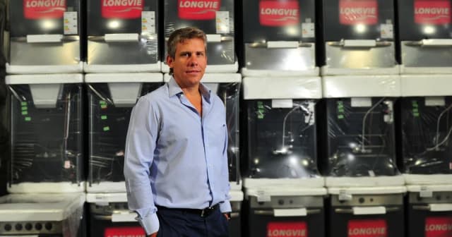 El fabricante de electrodomésticos Longvie reconvertirá su planta de Catamarca para bajar costos y darle pelea a los importados