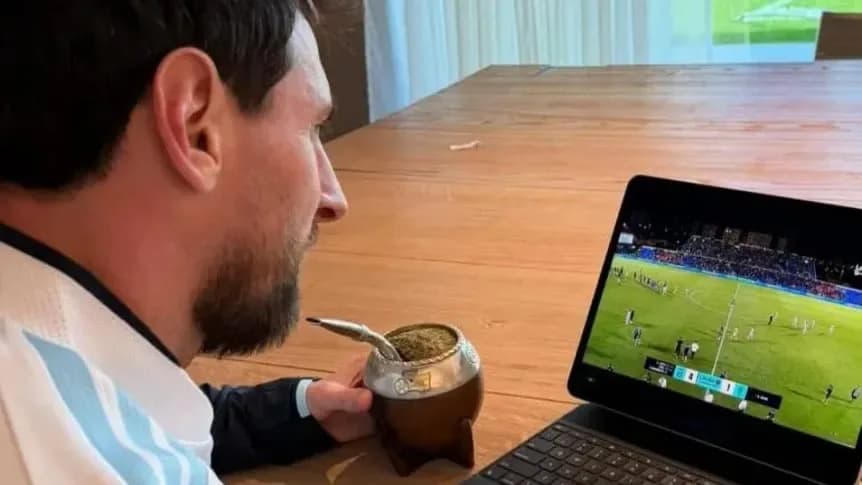 A la espera de su despedida de la Selección, Messi vio la goleada de su nuevo club - TyC Sports